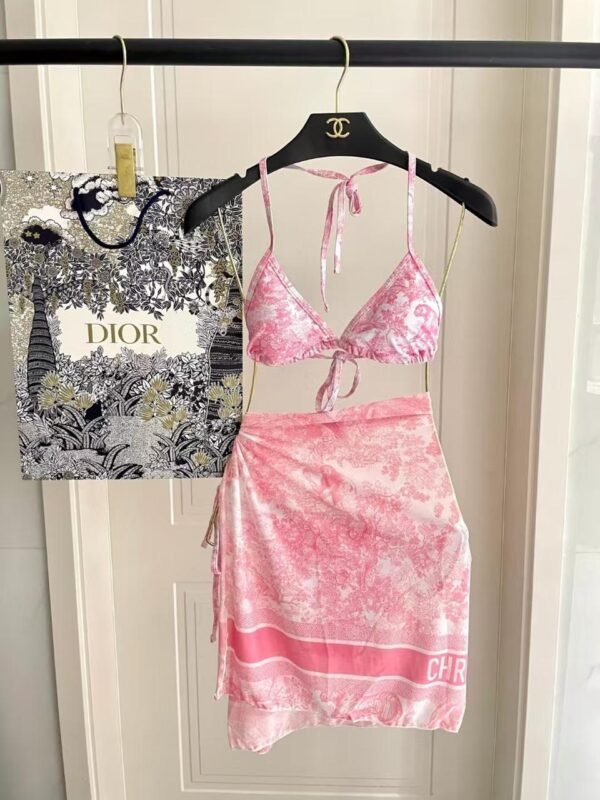 DIOR