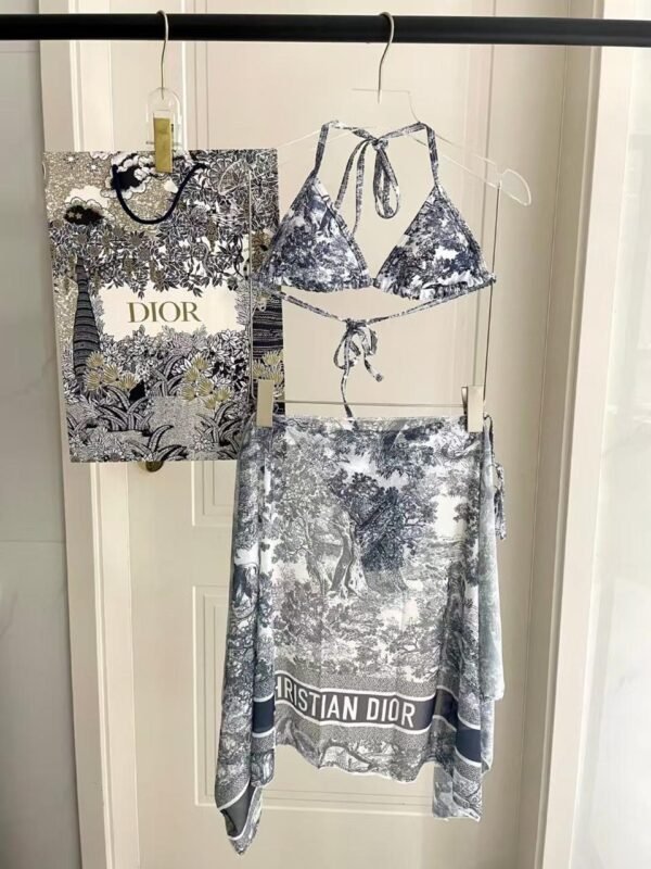 DIOR