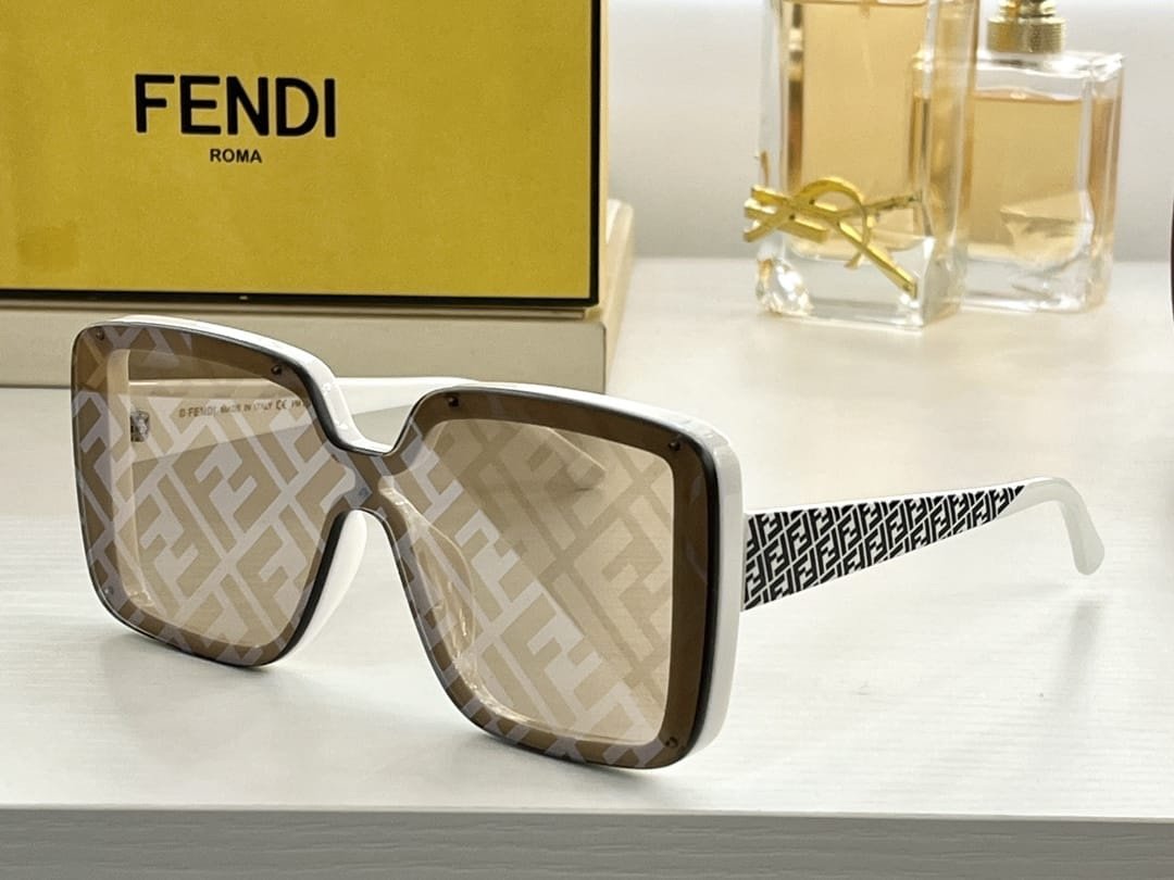 FENDI