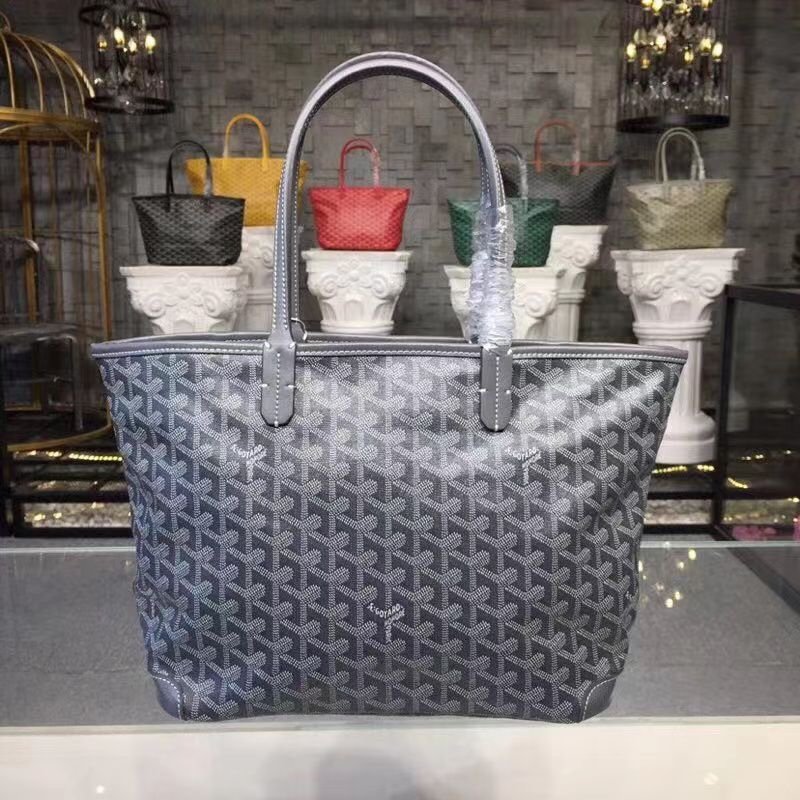 GOYARD