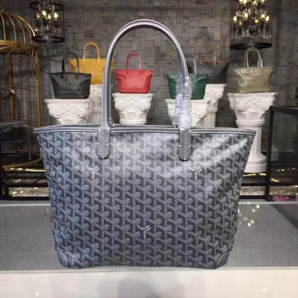 GOYARD