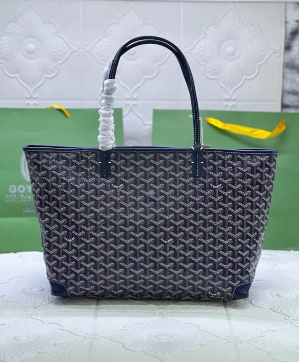 GOYARD