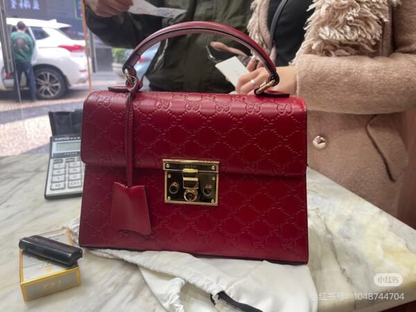 GUCCI