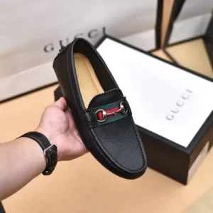 High Quality Shoe