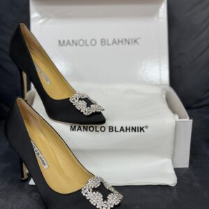 MONOLO BLAHNIK