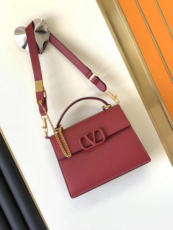 VALENTINO