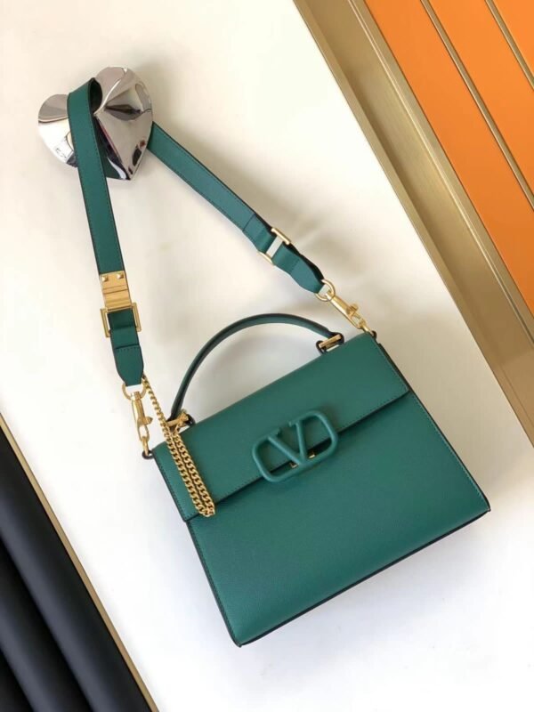 VALENTINO