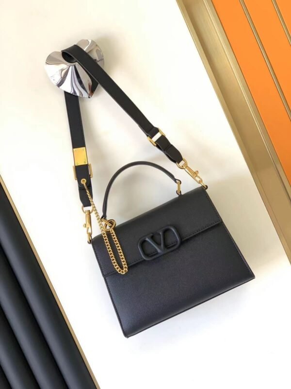 VALENTINO