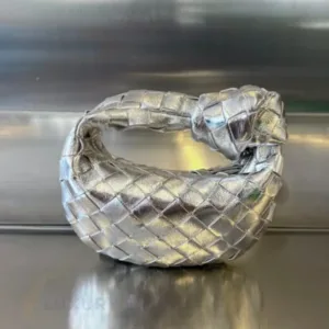 Bottega Veneta Candy Jodie | Intrecciato Leather Handbag - Luxury Master Copy Dubai