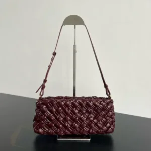 BOTTEGA VENETA Cha-Cha Bag | Super Master Quality | Intrecciato Leather Hobo - Luxury Master Copy Dubai