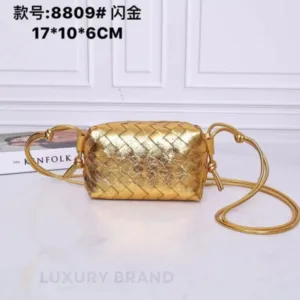 Bottega Veneta Intrecciato Leather Shoulder Bag | Super Master Quality - Luxury Master Copy Dubai