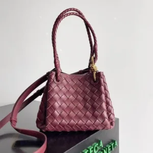 Bottega Veneta Parachute Bag | Luxury Nappa Leather Tote | Master Quality - Luxury Master Copy Dubai
