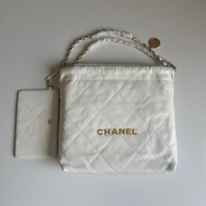 Buy Chanel 22 Small White Calfskin Bag | Dubai Luxury Items