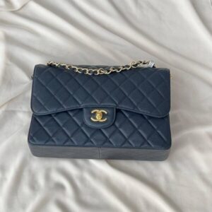 Buy Chanel Classic Caviar Quilted Jumbo Double Flap Bag |Bags Dubai - Luxury Master Copy Dubai