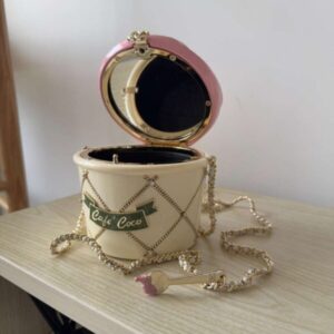 Buy Chanel Clutch Ice Cream Minaudiere Plexi Strass & Gold-Tone Metal | Bags Dubai - Luxury Master Copy Dubai