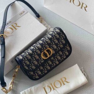 Buy Dior 30 Montaigne Avenue Bag Blue Oblique | Dubai Luxury Items