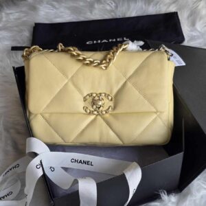 CHANEL 19 Medium Yellow Quilted Lambskin Leather Flap Shoulder Bag - Dubai Luxury Items