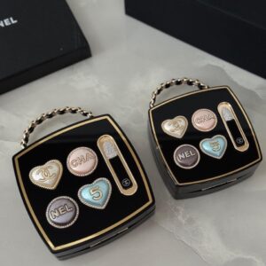Chanel Crystal Embellished Black Plexiglass Makeup Palette Minaudiere Clutch - Dubai Luxury Items