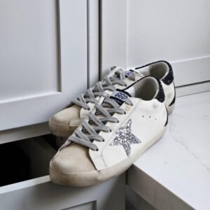 GOLDEN GOOSE